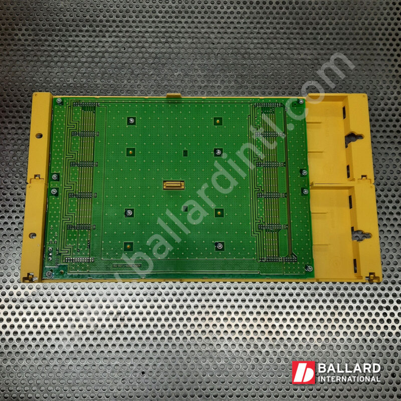 A03B-0819-C004-(2) ABU10B I/O Module 10-Slot Backplane FANUC