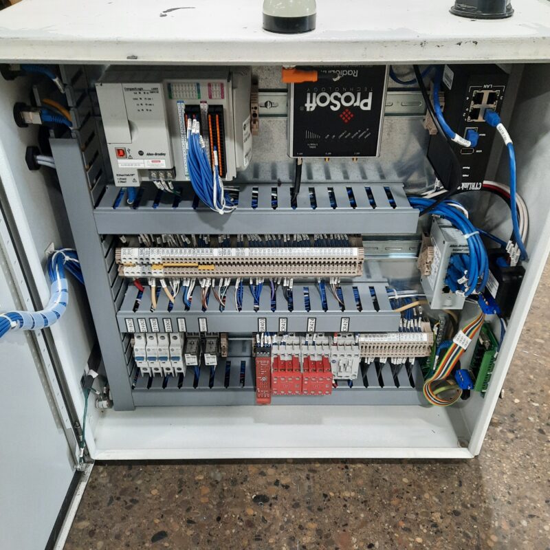 AGV-E3500 (4) controller cabinet